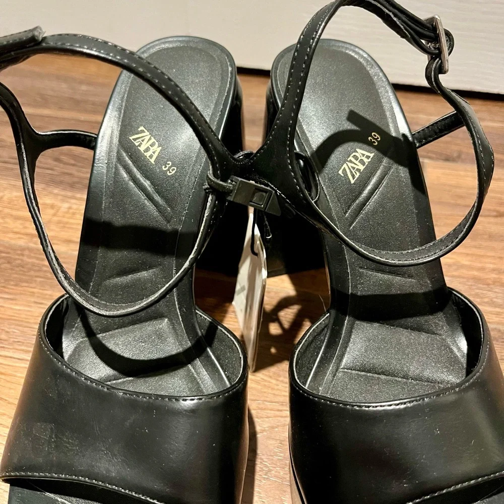 Zara Black Chunky Platform Heels - Picture 8 of 9
